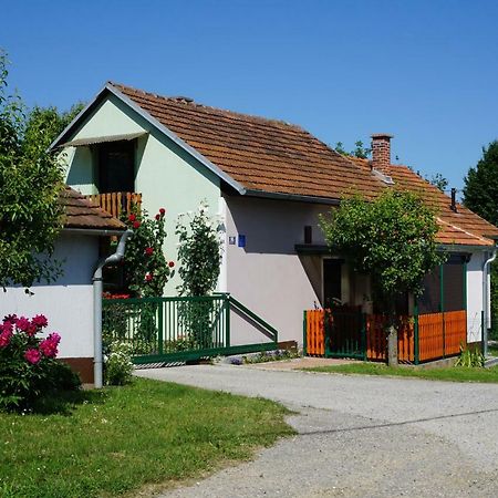 Holiday Home Maderka Strigova Zewnętrze zdjęcie